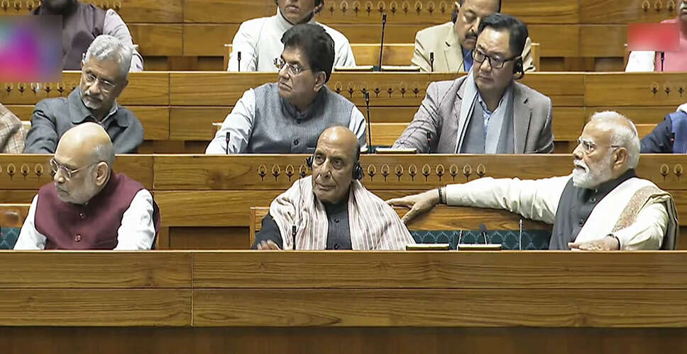 Chaos Erupts in Lok Sabha Before PM Modi's Address