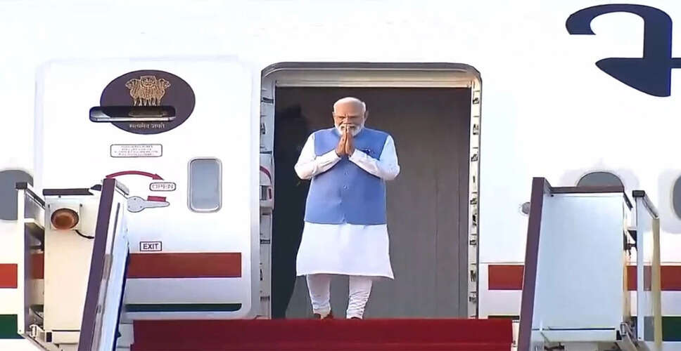 Prime Minister Modi Concludes Middle East Tour with Visit to Oman