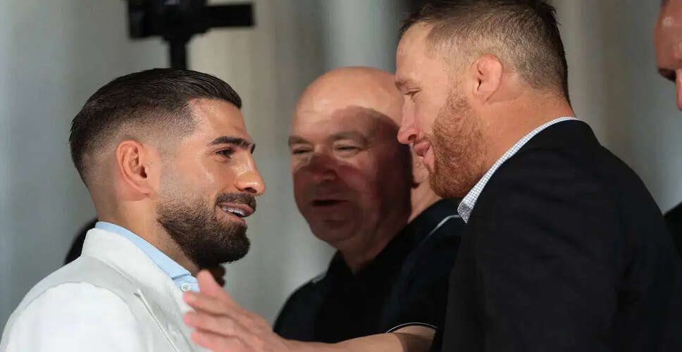 Tensions Rise as Ilia Topuria Shoves Justin Gaethje Before UFC Showdown