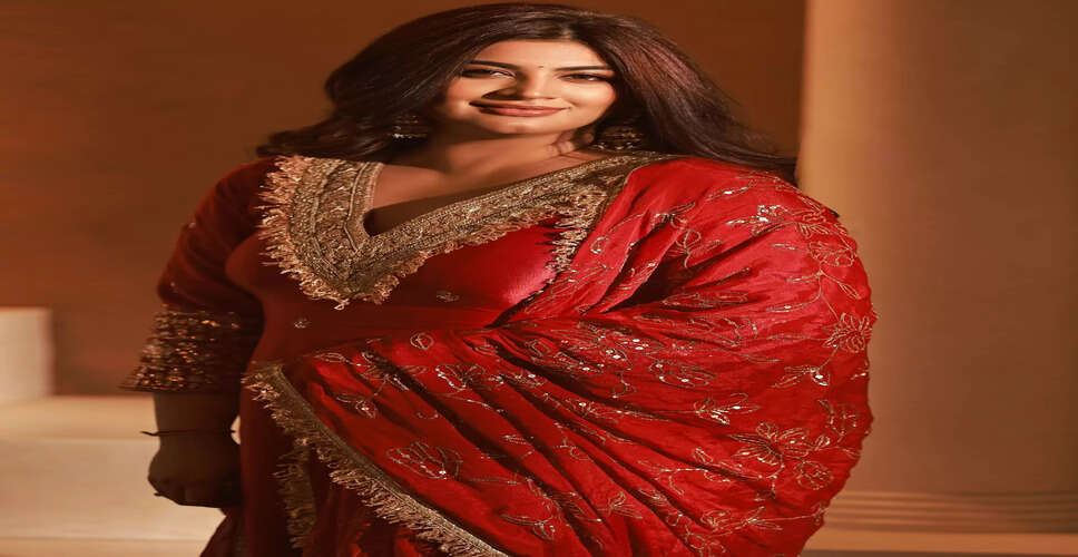 Behind the Scenes with Jessica Khurana: Crafting Unique Talk Show Experiences