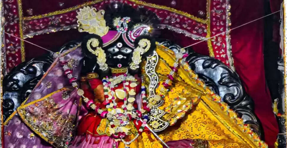 New Year 2026: Challenges Faced by Devotees at Banke Bihari Temple