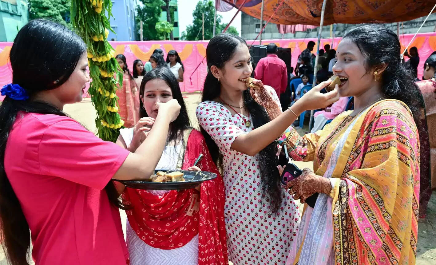 Discover the Vibrant Celebrations of the Raja Festival in Odisha!