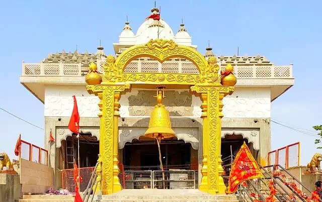 Exploring the Mystical Ratangarh Wali Mata Mandir in Datia