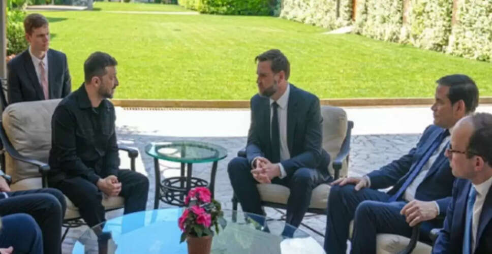 US Vice President JD Vance Engages with Ukraine's Zelenskyy in Rome