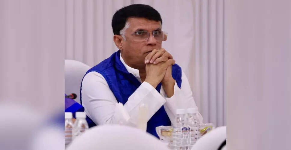 Supreme Court Halts Telangana High Court's Bail Order for Pawan Khera