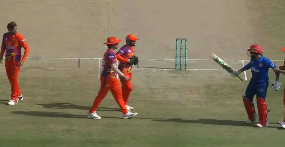 Heated Exchange Between Pakistan Cricketers During PSL Match