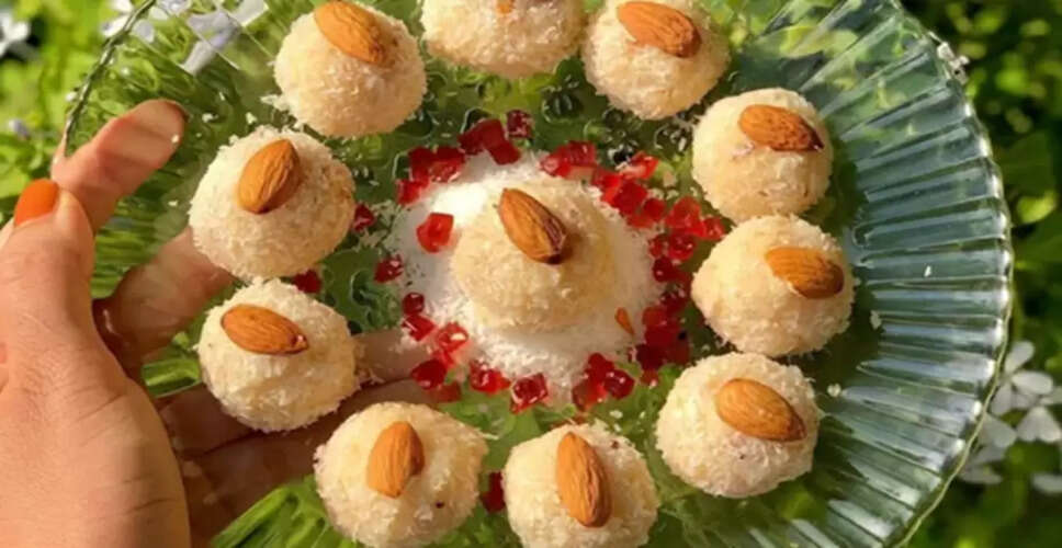 Delicious Coconut Laddus Recipe for New Year 2026 Celebrations