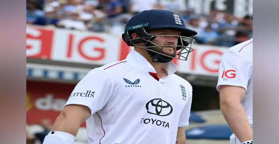 Ben Duckett Shines with Historic Century in Headingley Test