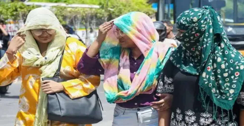 Severe Heatwave Hits Northern India with Rain Forecast for Northeast