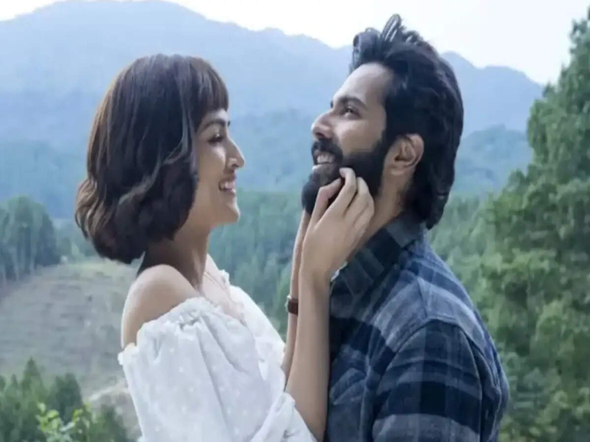 Kriti Sanon and Varun Dhawan Tease New Collaboration After 'Bhediya'