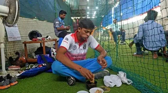 Yashasvi Jaiswal: From Selling Golgappas to Cricket Stardom