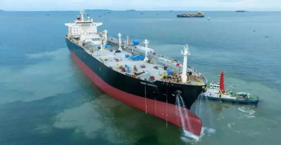 LPG Tanker for India Navigates Strait of Hormuz Amid Supply Challenges