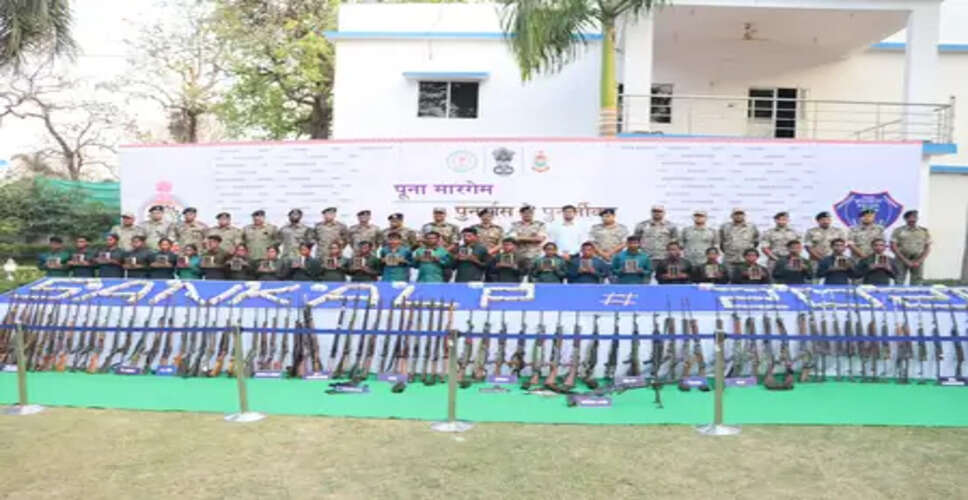 Major Shift in Chhattisgarh: 25 Maoists Surrender, Marking a New Era in Anti-Naxal Efforts