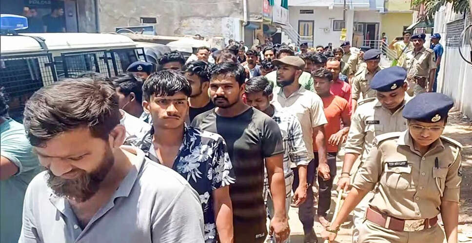 Bangladeshi Intruders Attack Indian Border Guard Amid Deportation Efforts