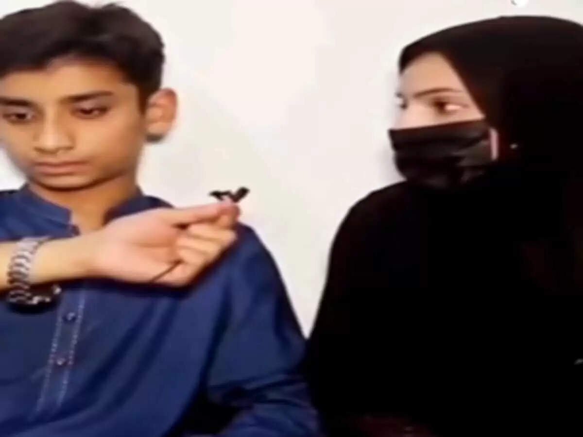 Unconventional Love Story Between Teacher and Student Goes Viral in Pakistan