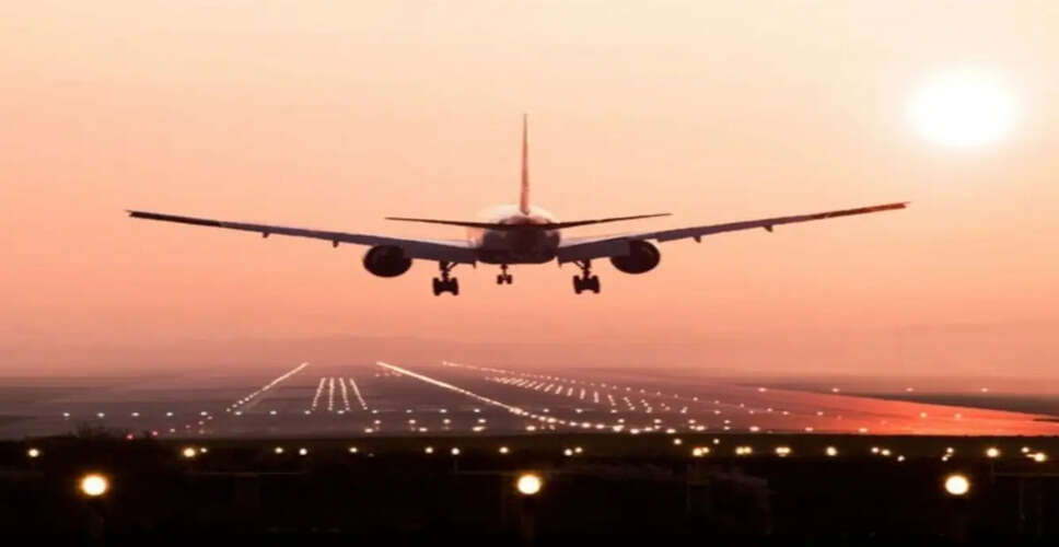 Akasa Air Flight Returns to Delhi After Collision Incident