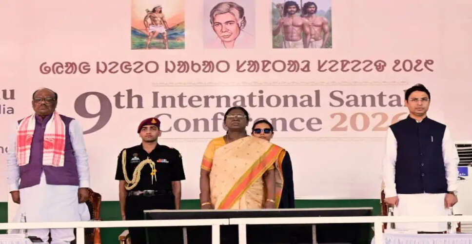 Why Did President Droupadi Murmu Question the Venue Change for Tribal Event?