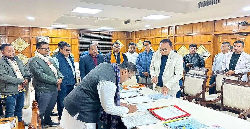 Tribal Organizations in Assam Oppose ST Status for Six Communities