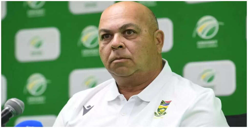 Controversy Erupts as South Africa's Coach Comments on India's Struggles