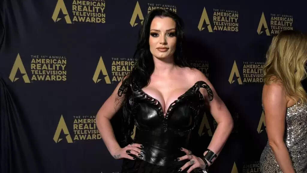 Saraya Expresses Frustration Over WWE Return Questions Amid AEW Departure