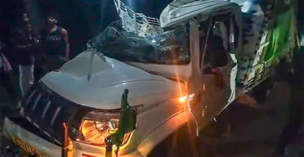 Tragic Road Accident in Bihar Claims Lives: Leaders Express Condolences