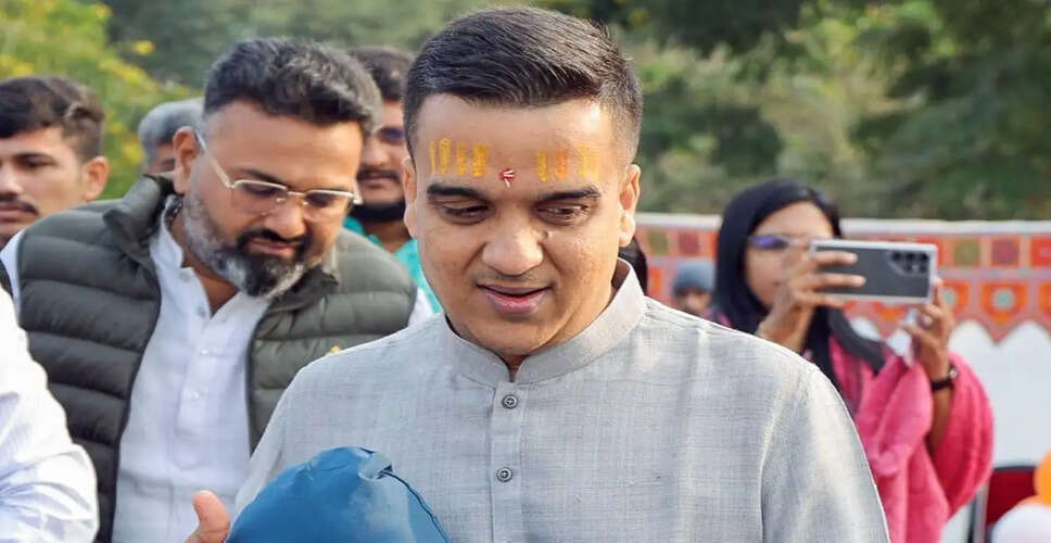 Political Tensions Rise Ahead of Gujarat Local Body Elections