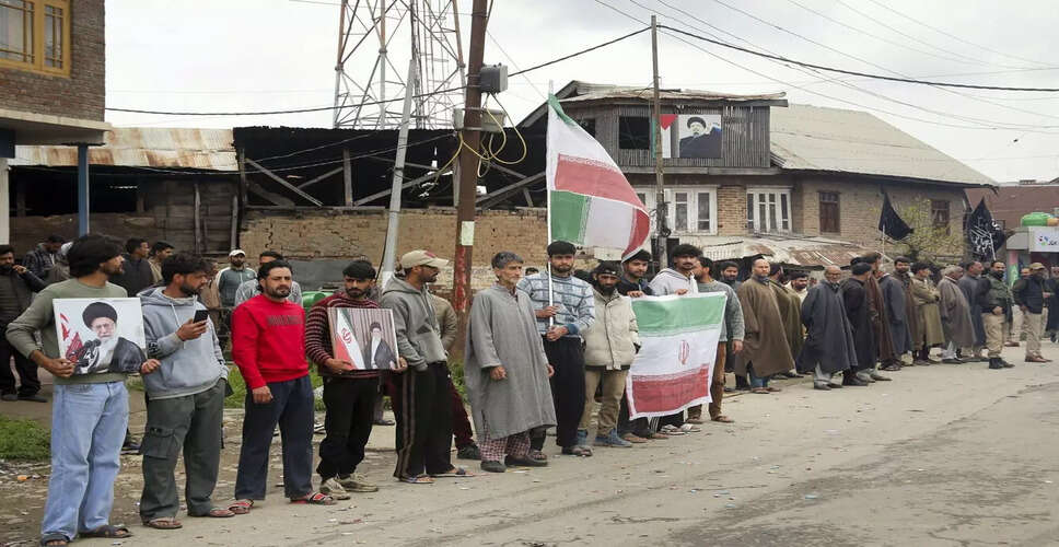 India Applauds US-Iran Ceasefire Amid Celebrations in Kashmir