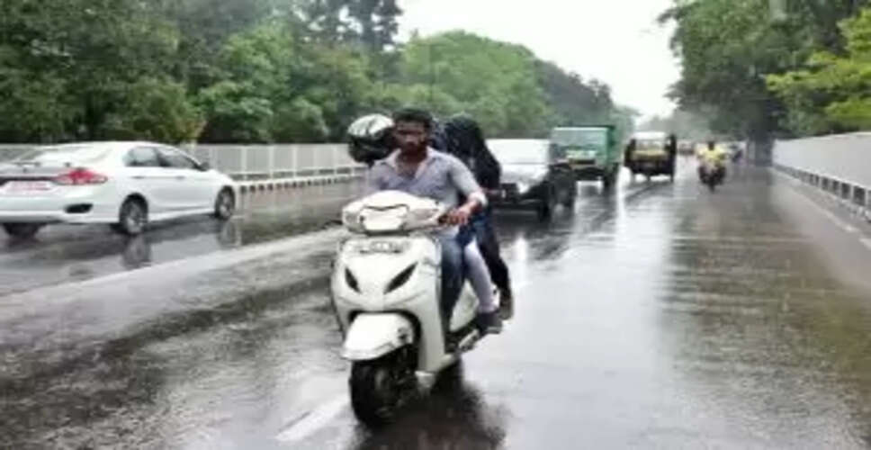 Bhubaneswar's Rainy Day: A Glimpse into the City Amidst Low Pressure
