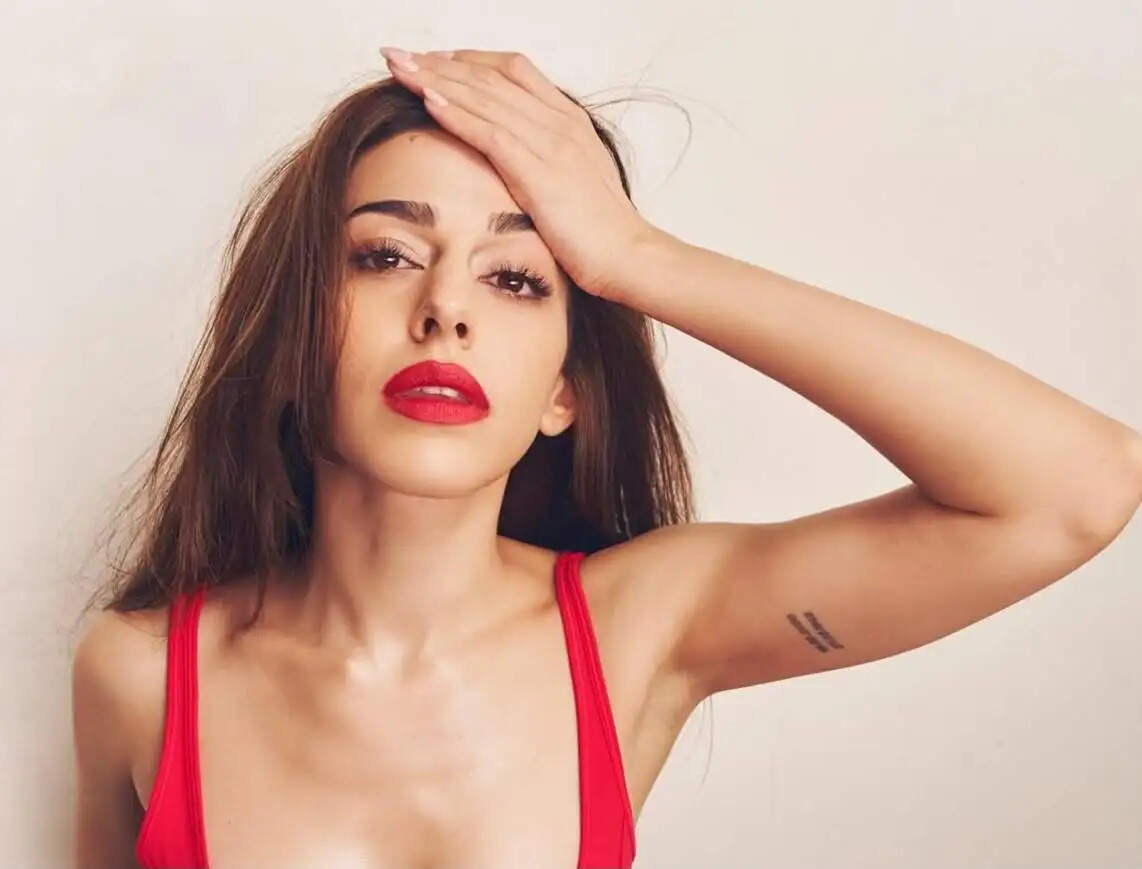 Timeless Red Lips: Bollywood Actresses Who Nail the Look