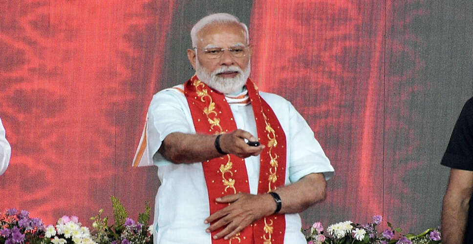 Prime Minister Modi Pays Tribute to Rajiv Gandhi on His Death Anniversary