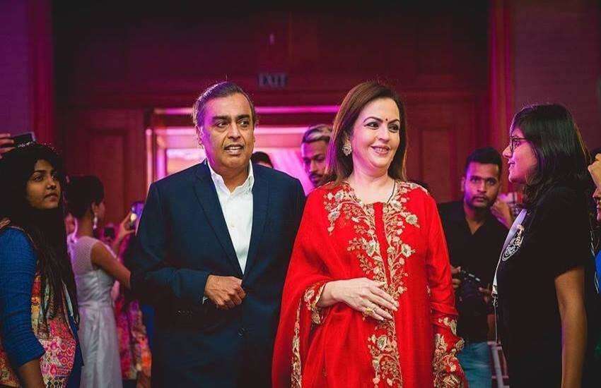 Salary of house keeping staff in lakhs, children of Mukesh Ambani’s servants have studied in America