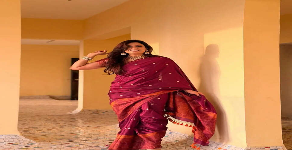 Shweta Tiwari Dazzles Fans with Stunning Fitness and Beauty