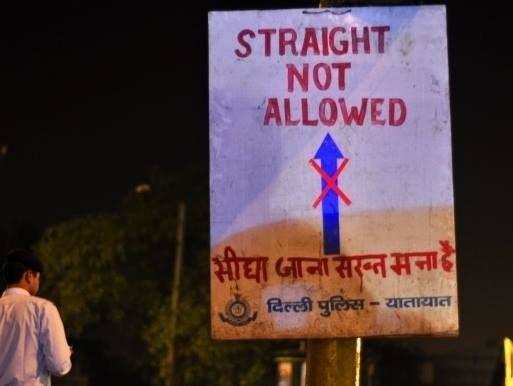 10 Most Bizarre Signboards in India, You Will Ever Come Across
