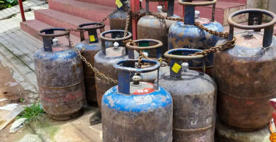 India Increases LPG Booking Gaps Amid Supply Concerns