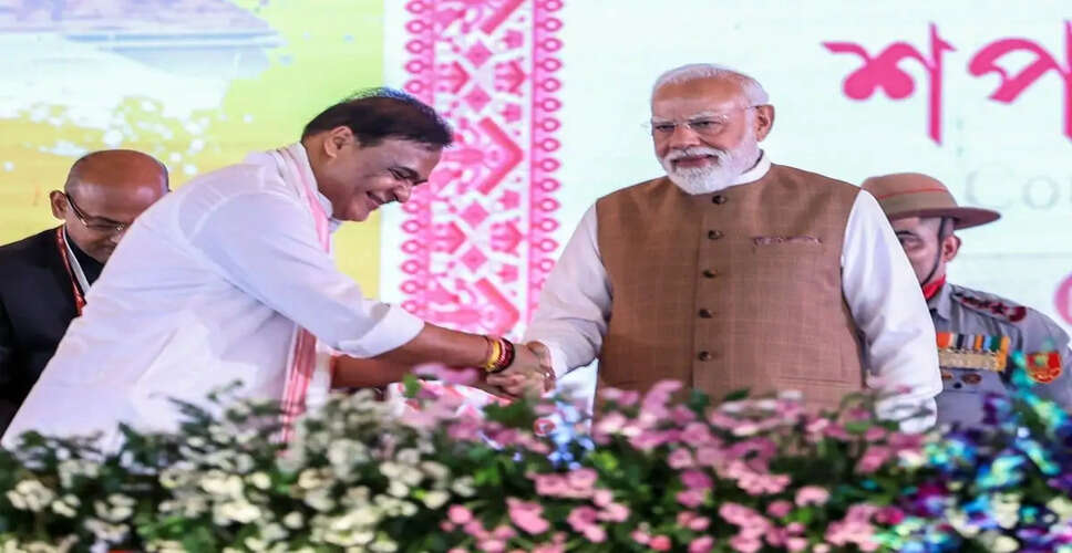 Prime Minister Modi Congratulates Himanta Biswa Sarma on His Oath as Assam Chief Minister