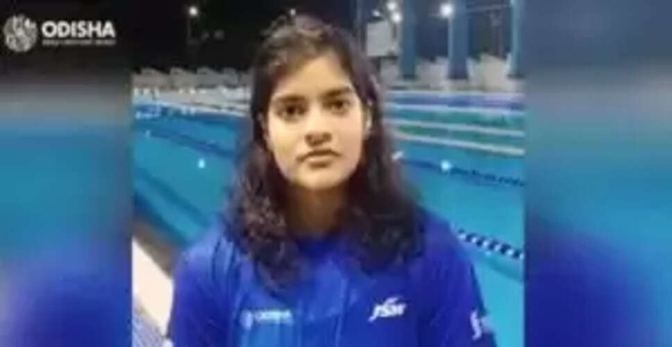 Meet Pratyasa Ray: The Inspiring Swimmer Overcoming Health Challenges