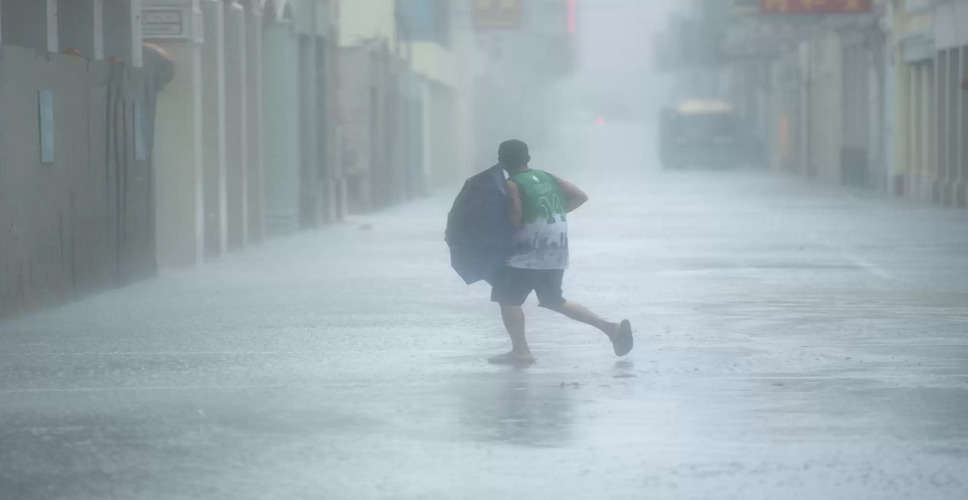 China issues alert for typhoon Doksuri