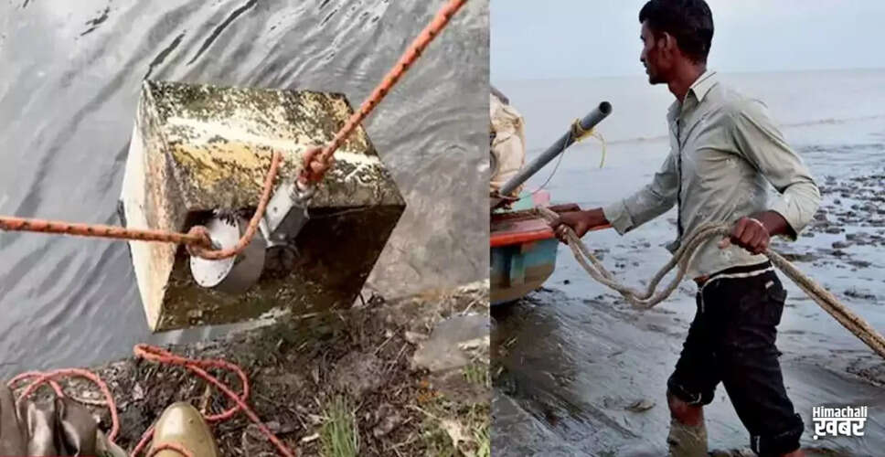 Father and Son Discover Hidden Safe in River, Return It to Owner