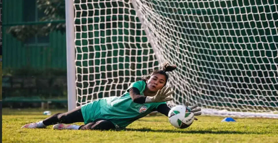 Elangbam Panthoi Chanu: A Trailblazer in Indian Women's Football