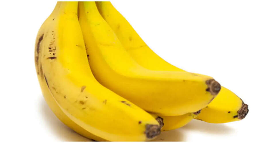 Exploring the Benefits and Drawbacks of Bananas in Summer