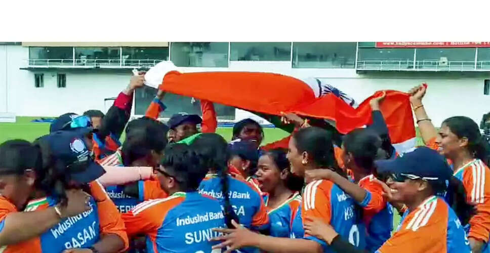 Sachin Tendulkar Celebrates Historic Win of Indian Women's Blind Cricket Team
