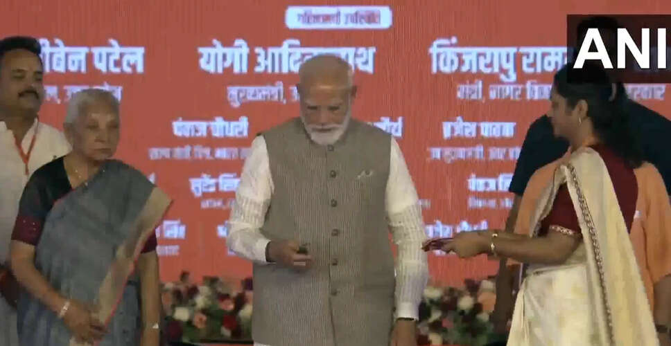 Prime Minister Modi Inaugurates Noida International Airport to Boost Connectivity and Trade