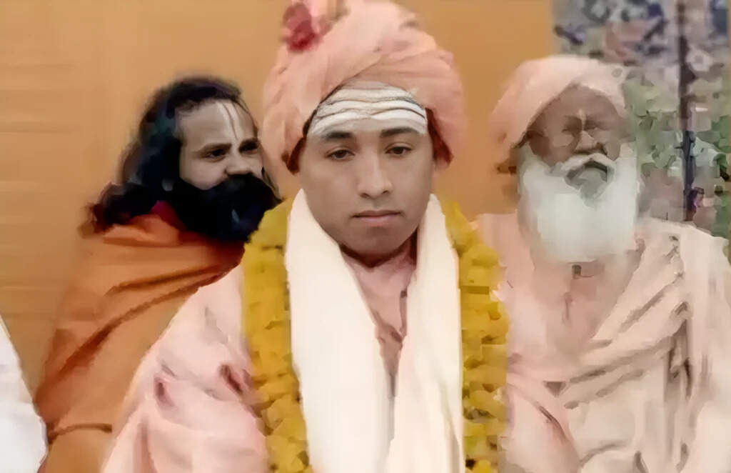 The Journey of Yogi Adityanath: From Village Roots to Political Leadership