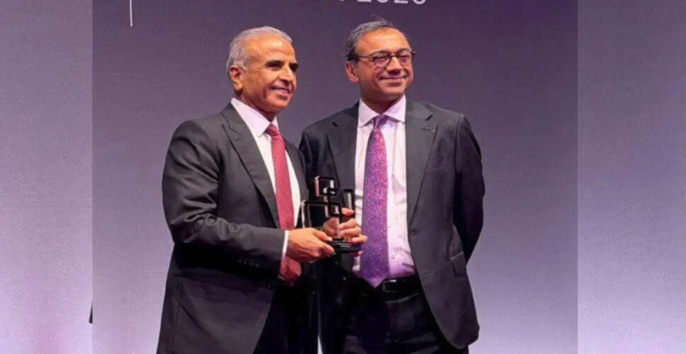 Sunil Bharti Mittal Honored with Lifetime Achievement Award at Mobile World Congress