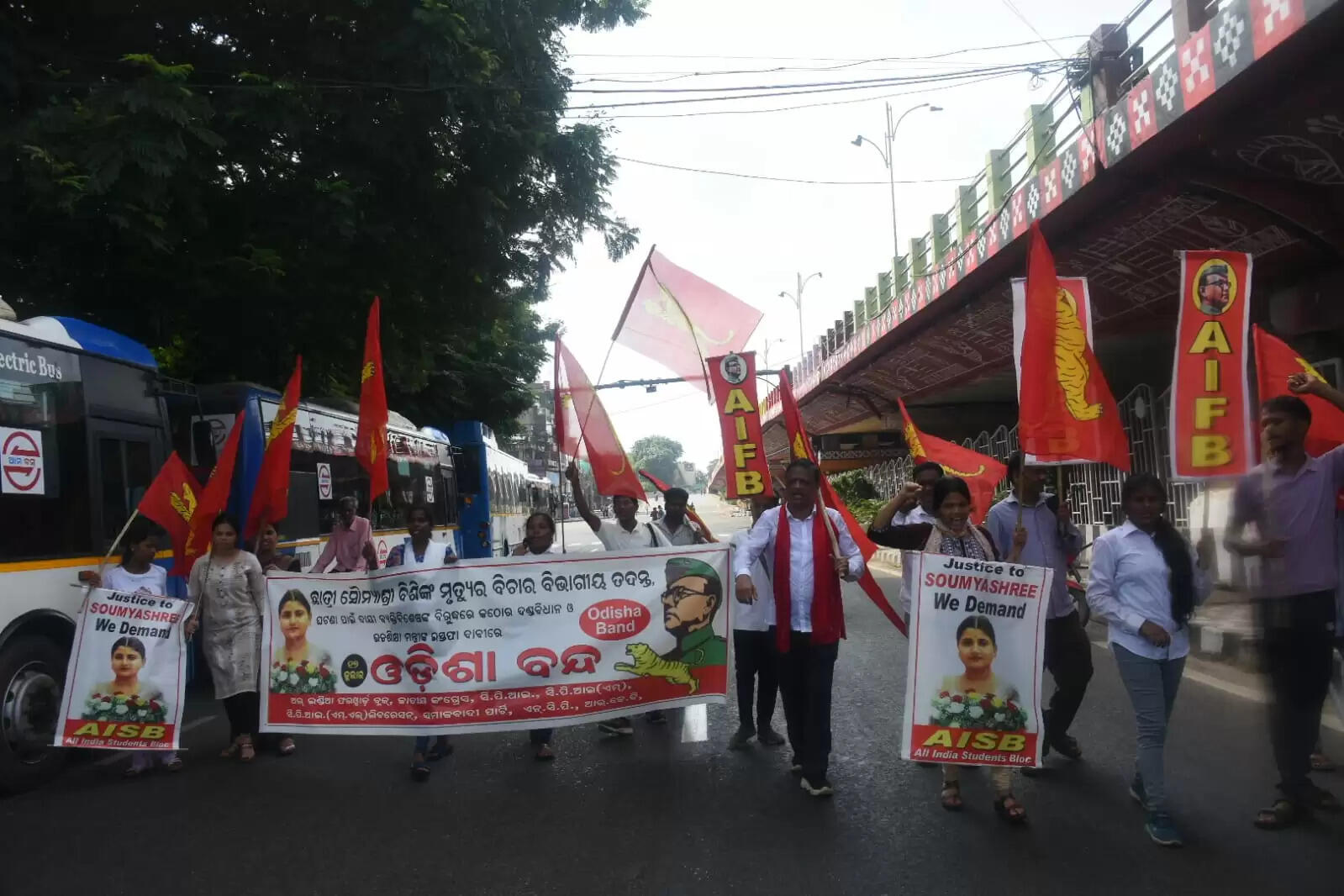 What Impact Does the Odisha Port Have on Local Communities? Insights from Bhubaneswar to Puri