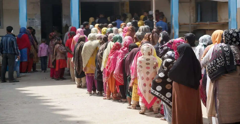 High Voter Turnout and Violence Mark West Bengal Elections