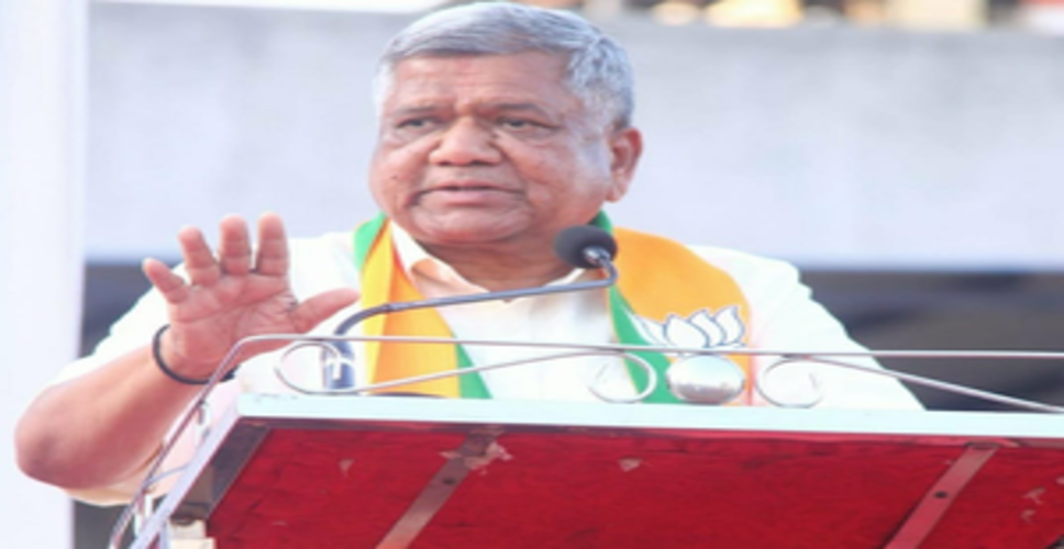 Turmoil in K'taka Congress can spill out anytime after LS polls: Jagadish Shettar