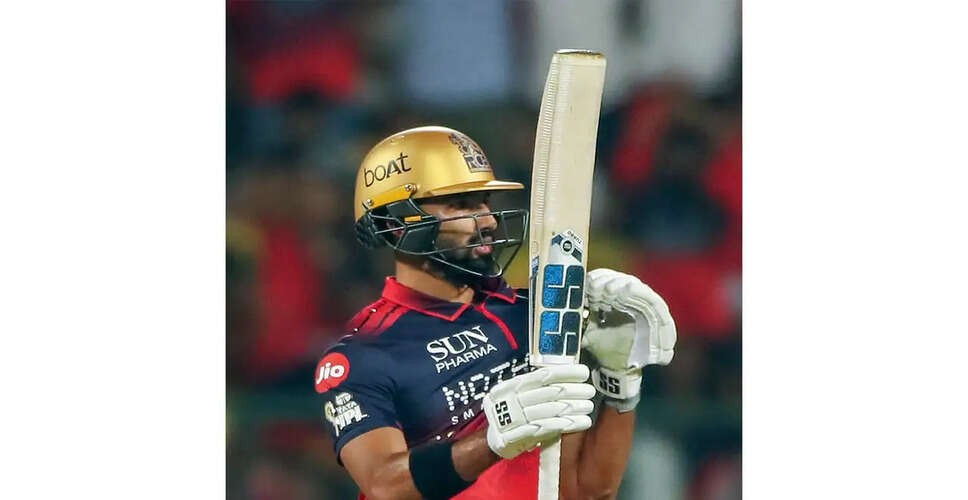 Dinesh Karthik Lauds Devdutt Padikkal's Performance in IPL 2026