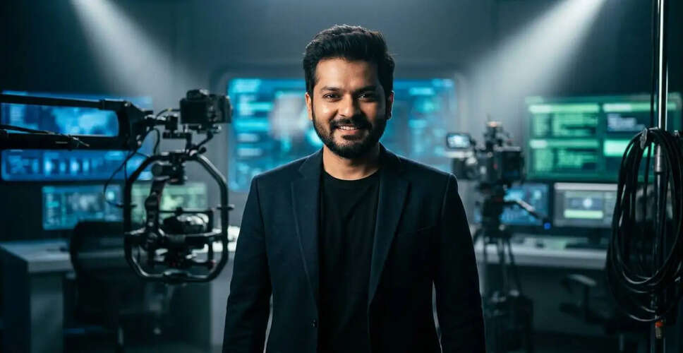 What Makes 'Dhurandhar: The Revenge' a Box Office Sensation in Indian Cinema?