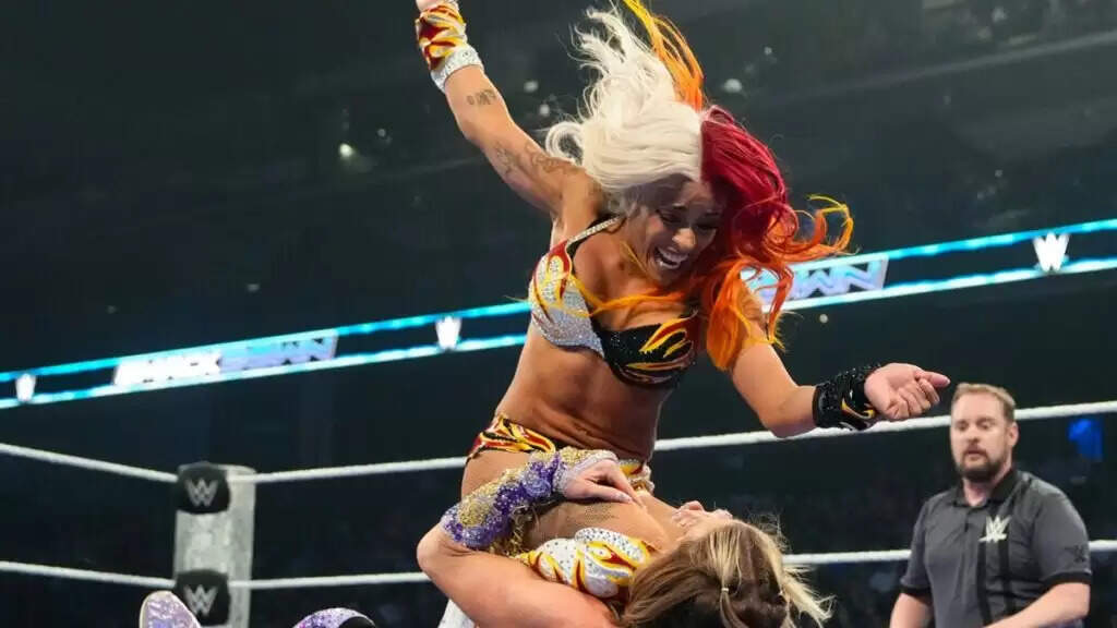 WWE Saturday Night’s Main Event 2025: Zelina Vega vs. Chelsea Green for Women’s US Championship